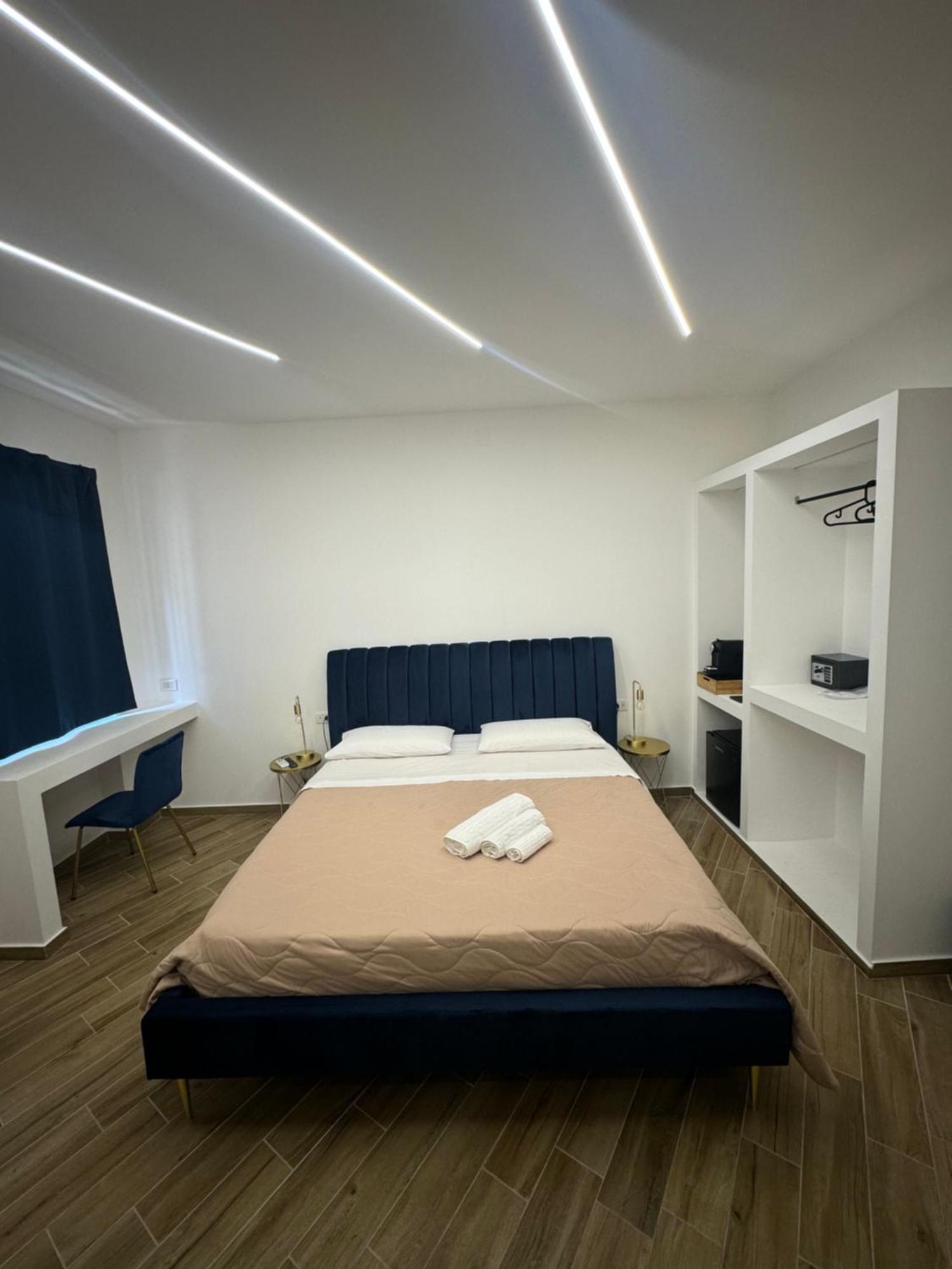 Sistra 12 Bed & Breakfast คาตาเนีย ภายนอก รูปภาพ